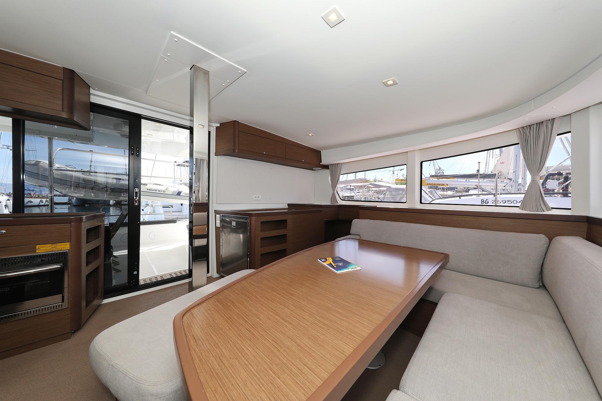 Lagoon 42 - 4 + 2 cab., picture 14