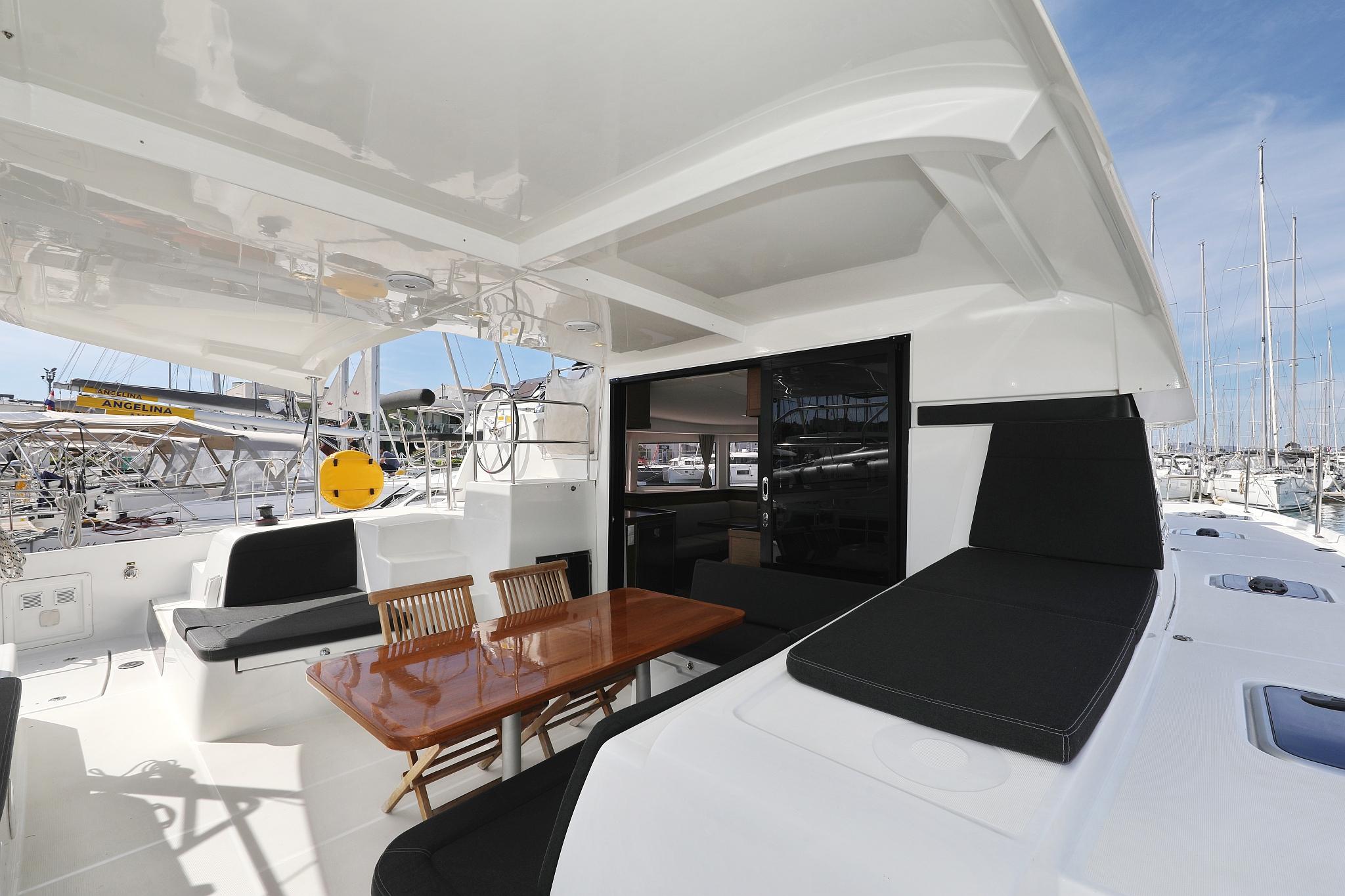 Lagoon 42 - 4 + 2 cab., picture 5