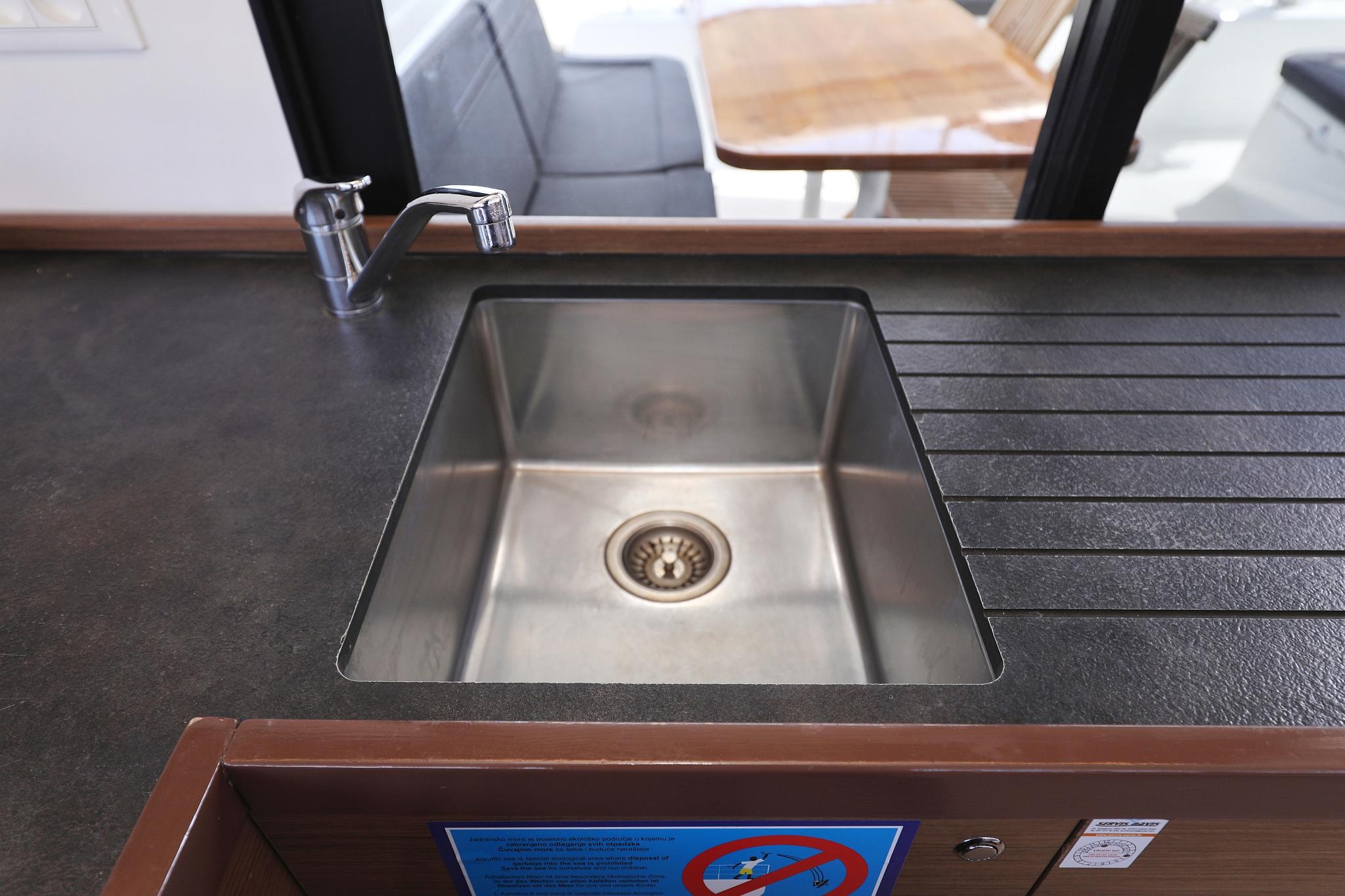 Lagoon 42 - 4 + 2 cab., picture 42