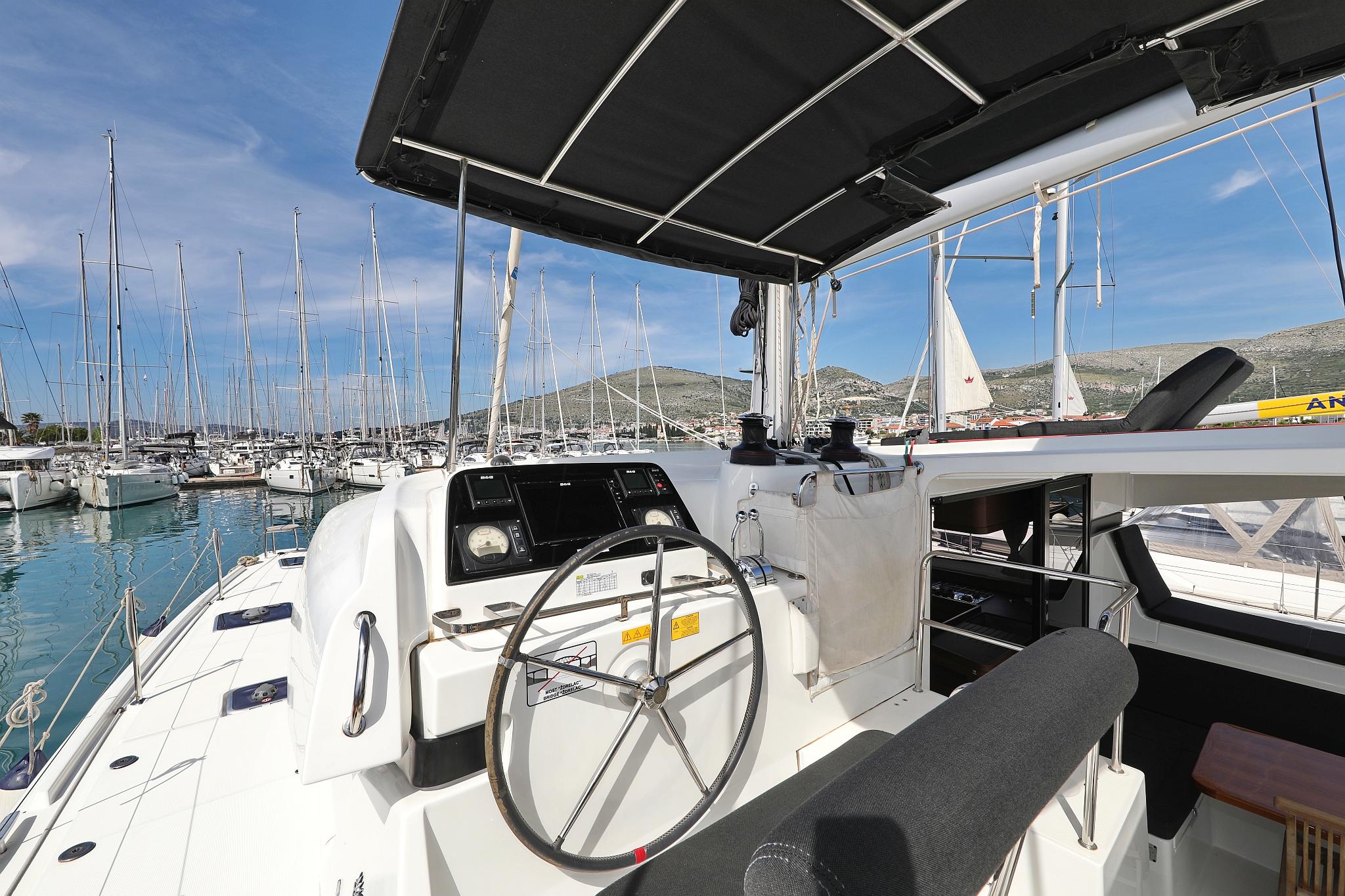 Lagoon 42 - 4 + 2 cab., picture 8