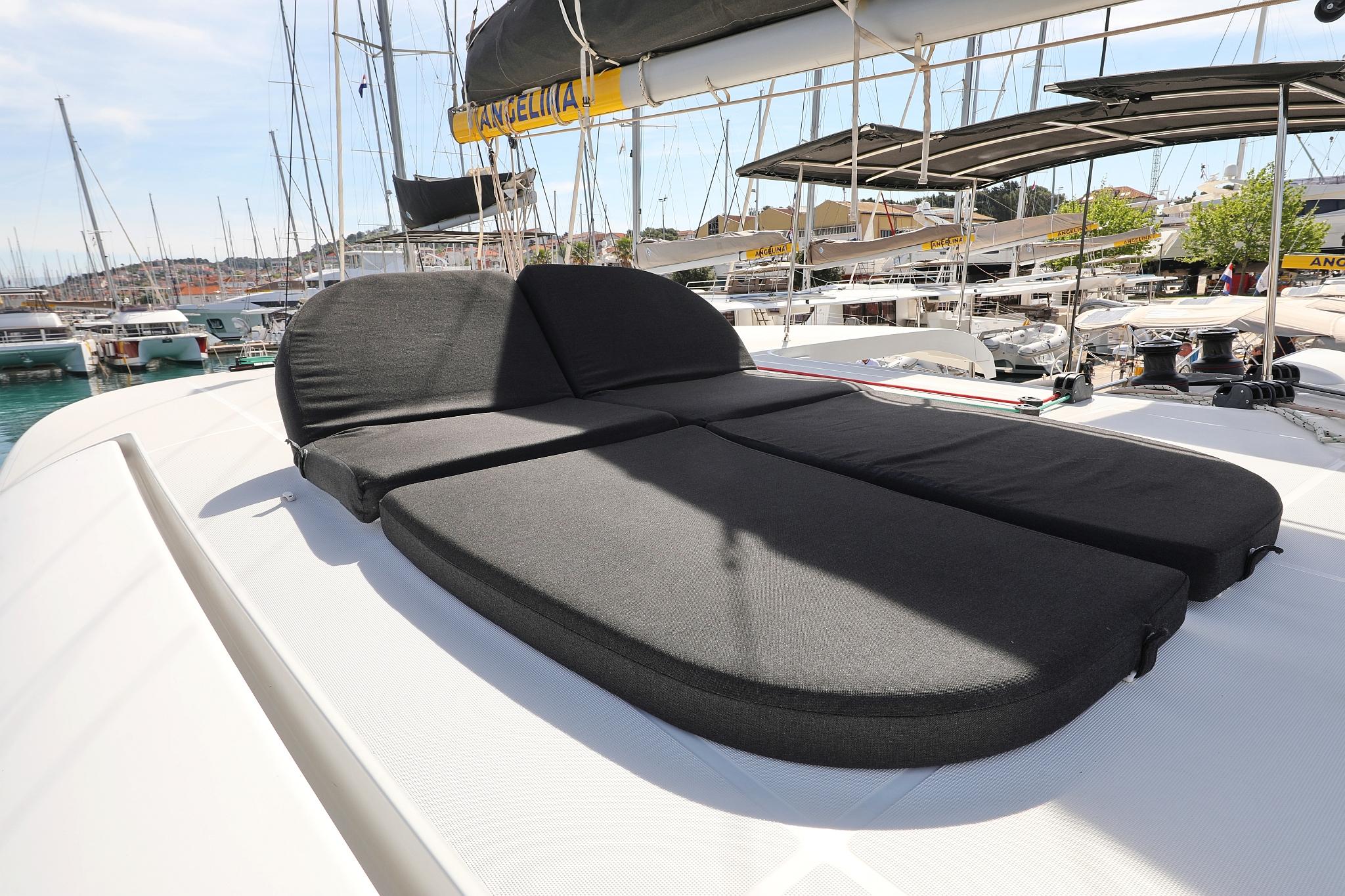 Lagoon 42 - 4 + 2 cab., picture 9