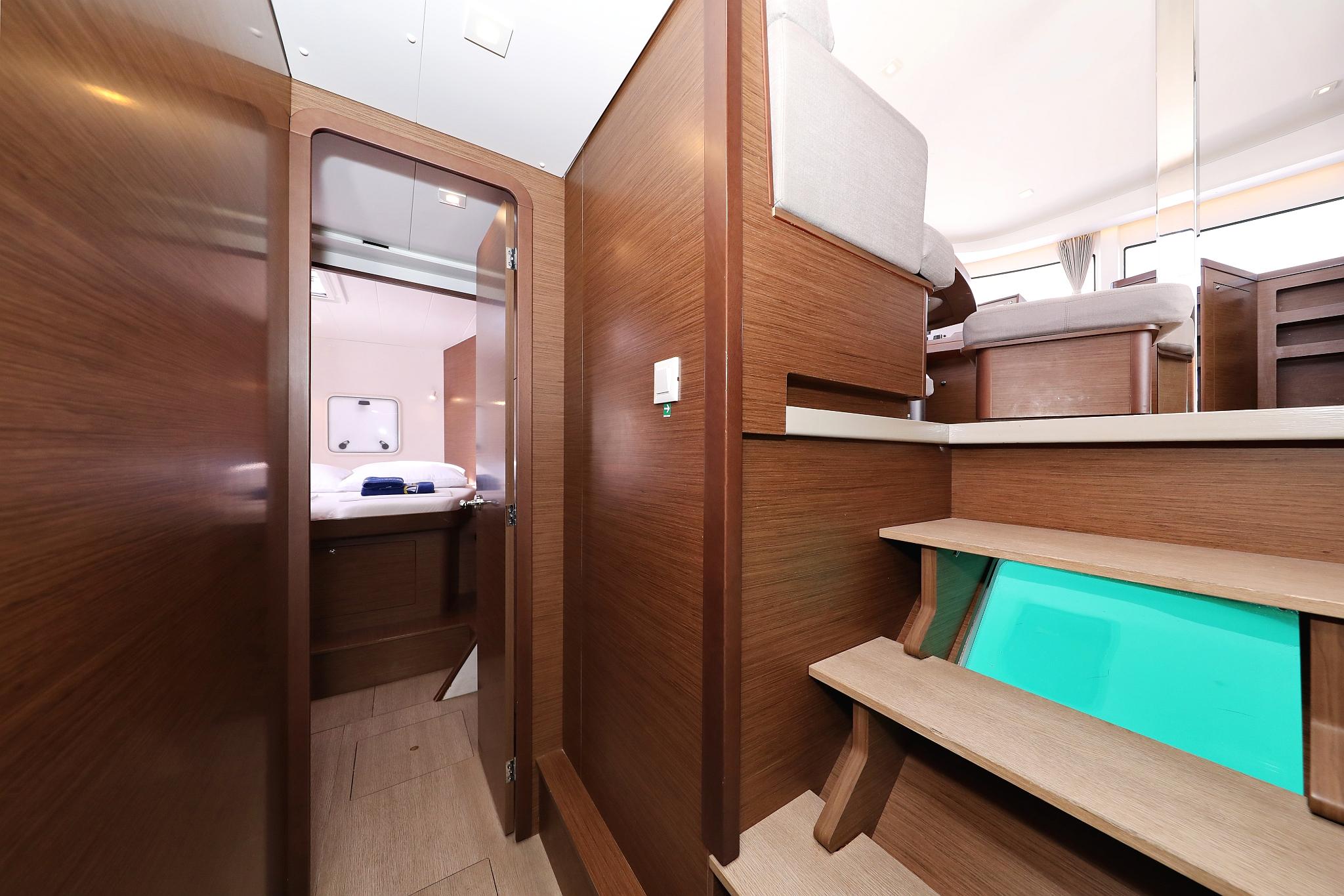 Lagoon 42 - 4 + 2 cab., picture 22