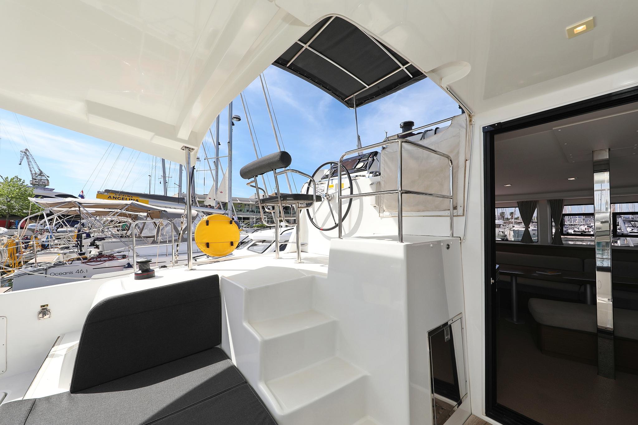 Lagoon 42 - 4 + 2 cab., picture 7