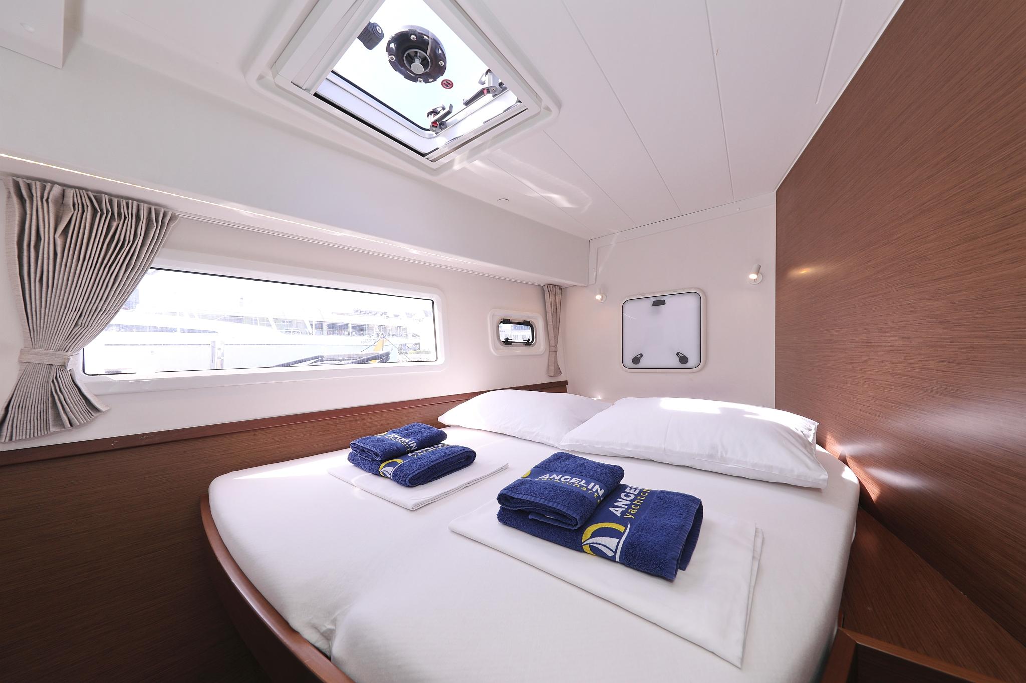 Lagoon 42 - 4 + 2 cab., picture 23