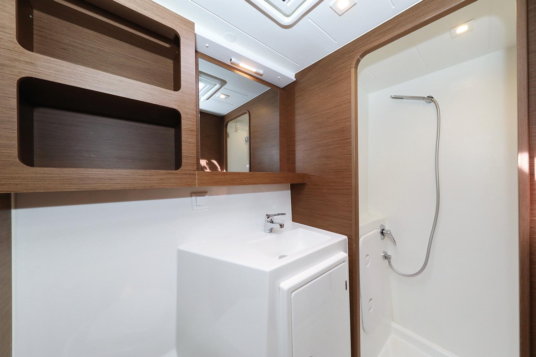 Lagoon 42 - 4 + 2 cab., picture 38