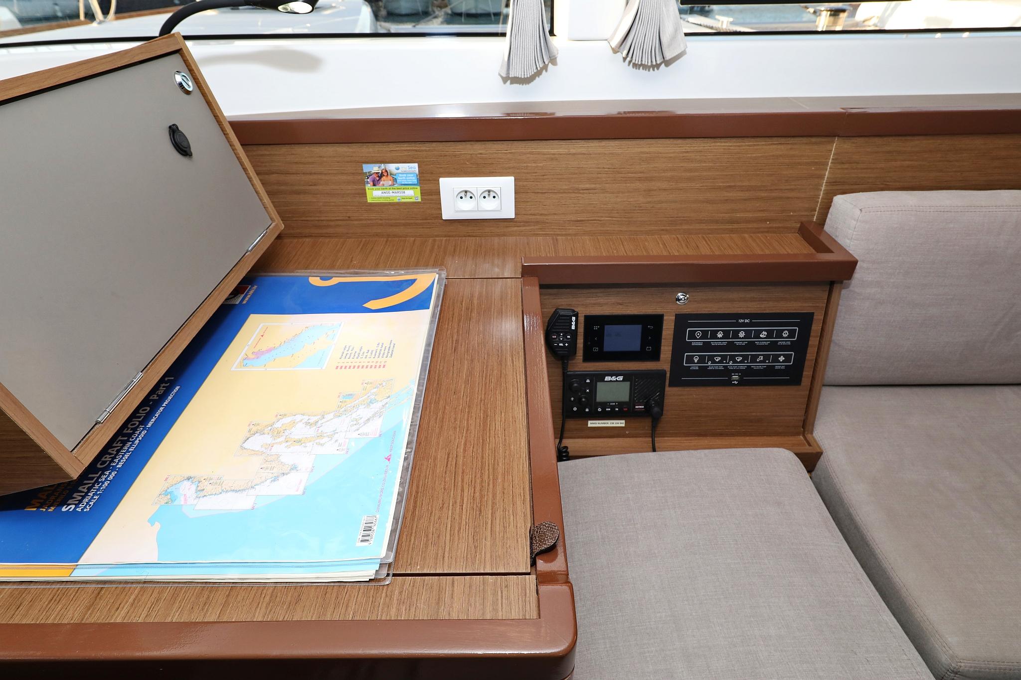 Lagoon 40 - 4 + 2 cab, picture 43