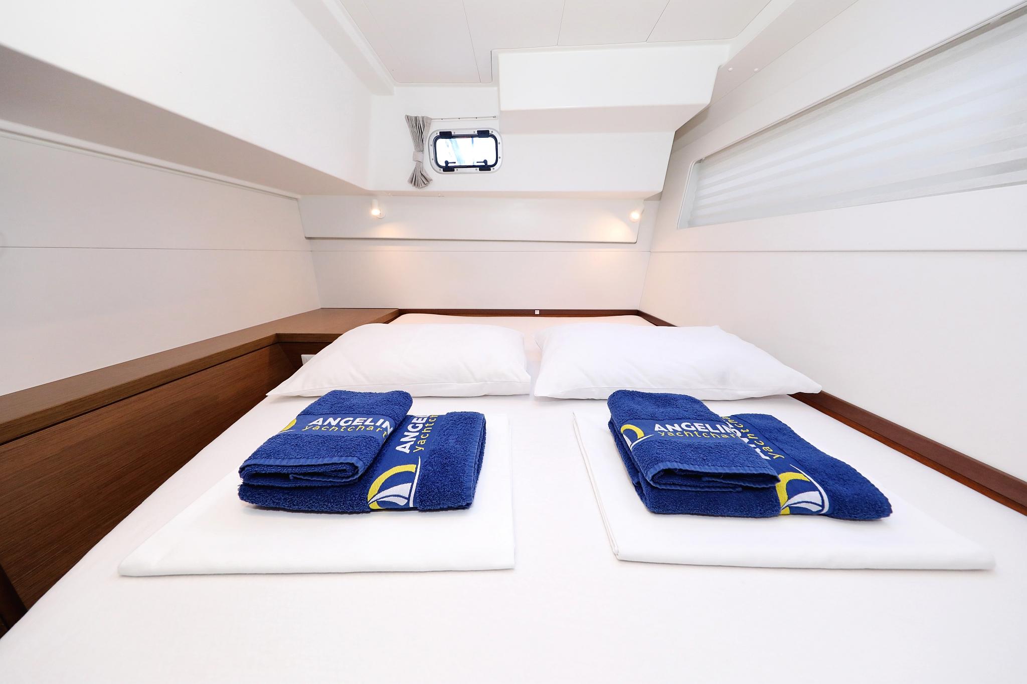 Lagoon 40 - 4 + 2 cab, picture 26