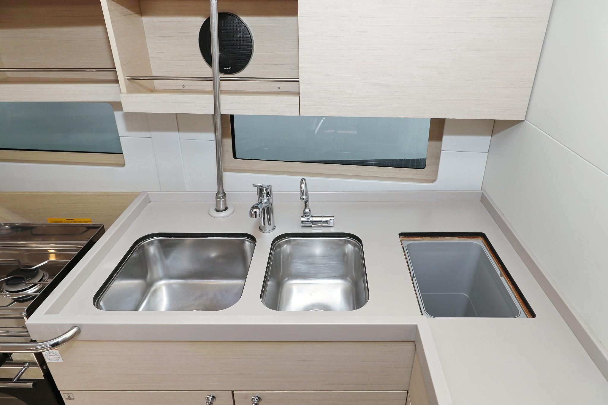 Oceanis 46.1 - 3 cab., picture 41