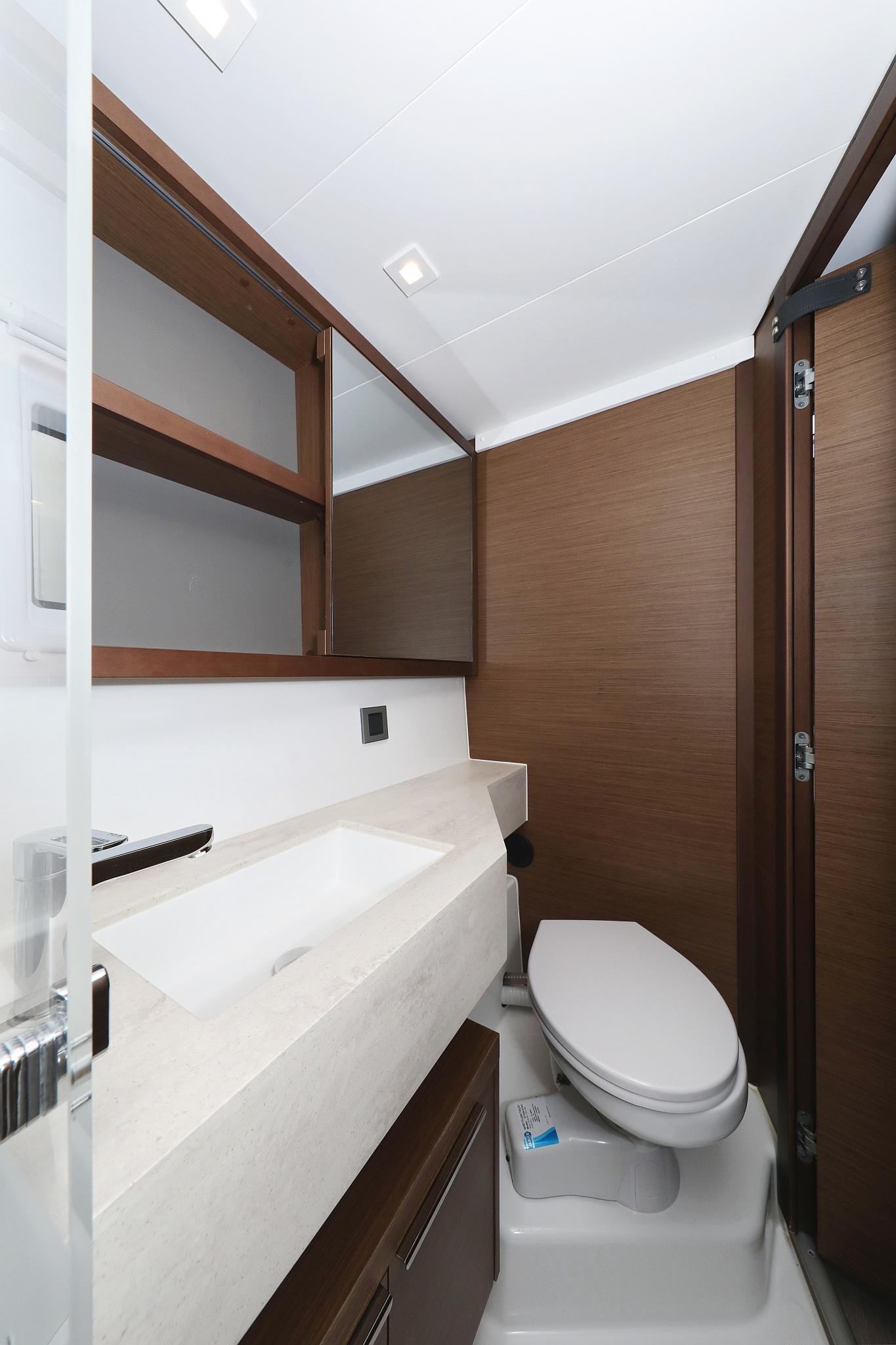 Lagoon 46 - 4 + 2 cab., picture 38