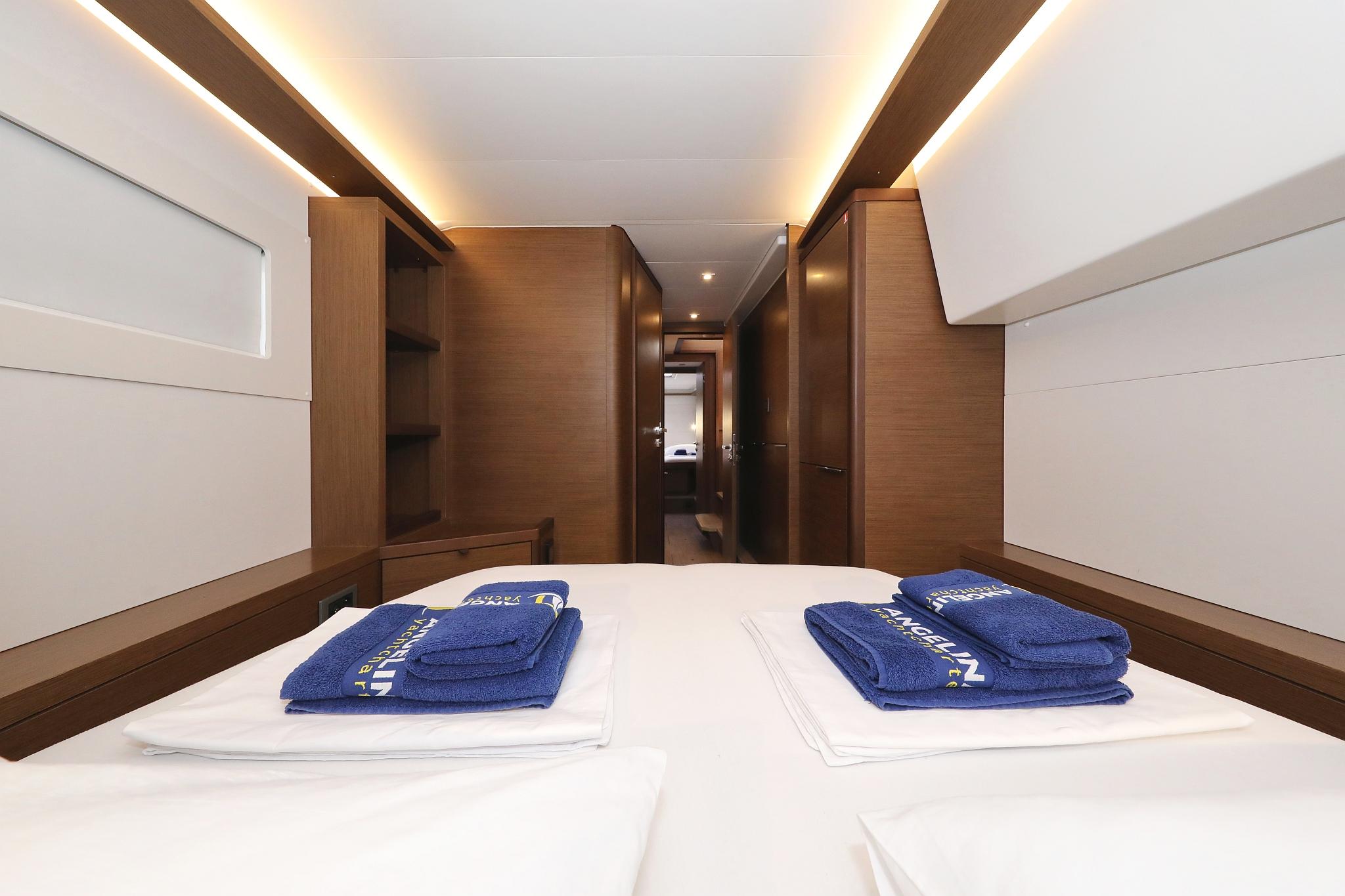 Lagoon 46 - 4 + 2 cab., picture 32