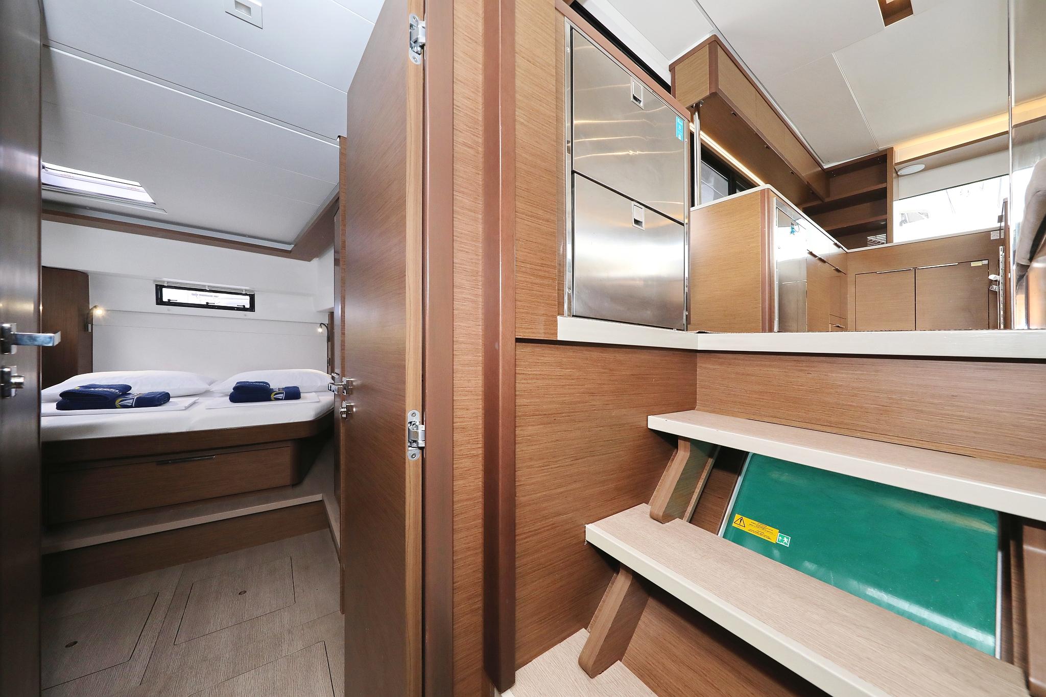 Lagoon 46 - 4 + 2 cab., picture 23