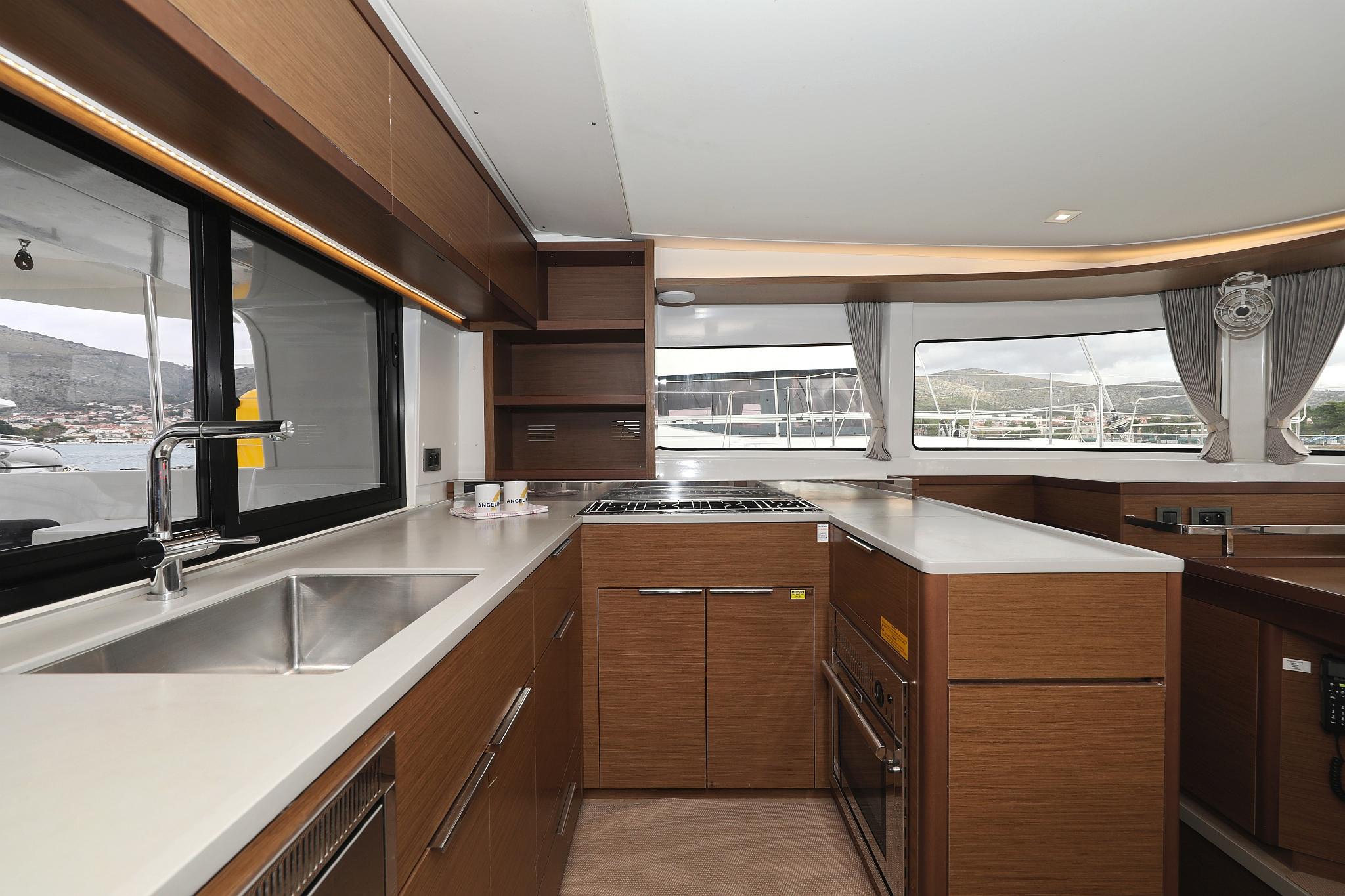 Lagoon 46 - 4 + 2 cab., picture 21