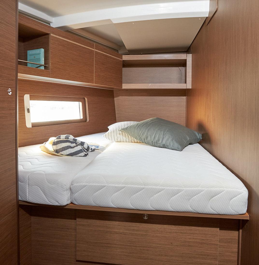 Oceanis 46.1, picture 13