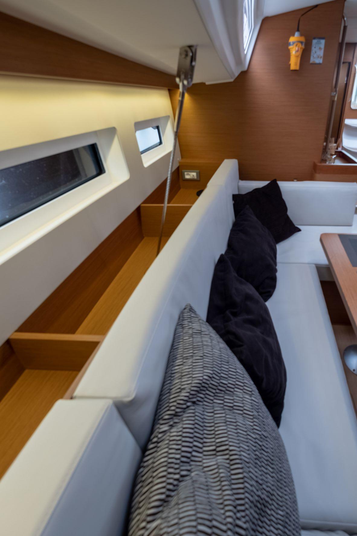 Sun Odyssey 440 - 4 cab., picture 17