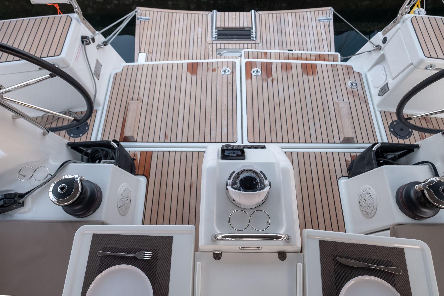 Sun Odyssey 440 - 4 cab., picture 9