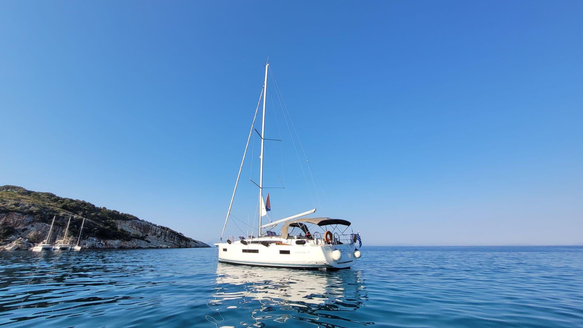 Sun Odyssey 440 - 4 cab., picture 3