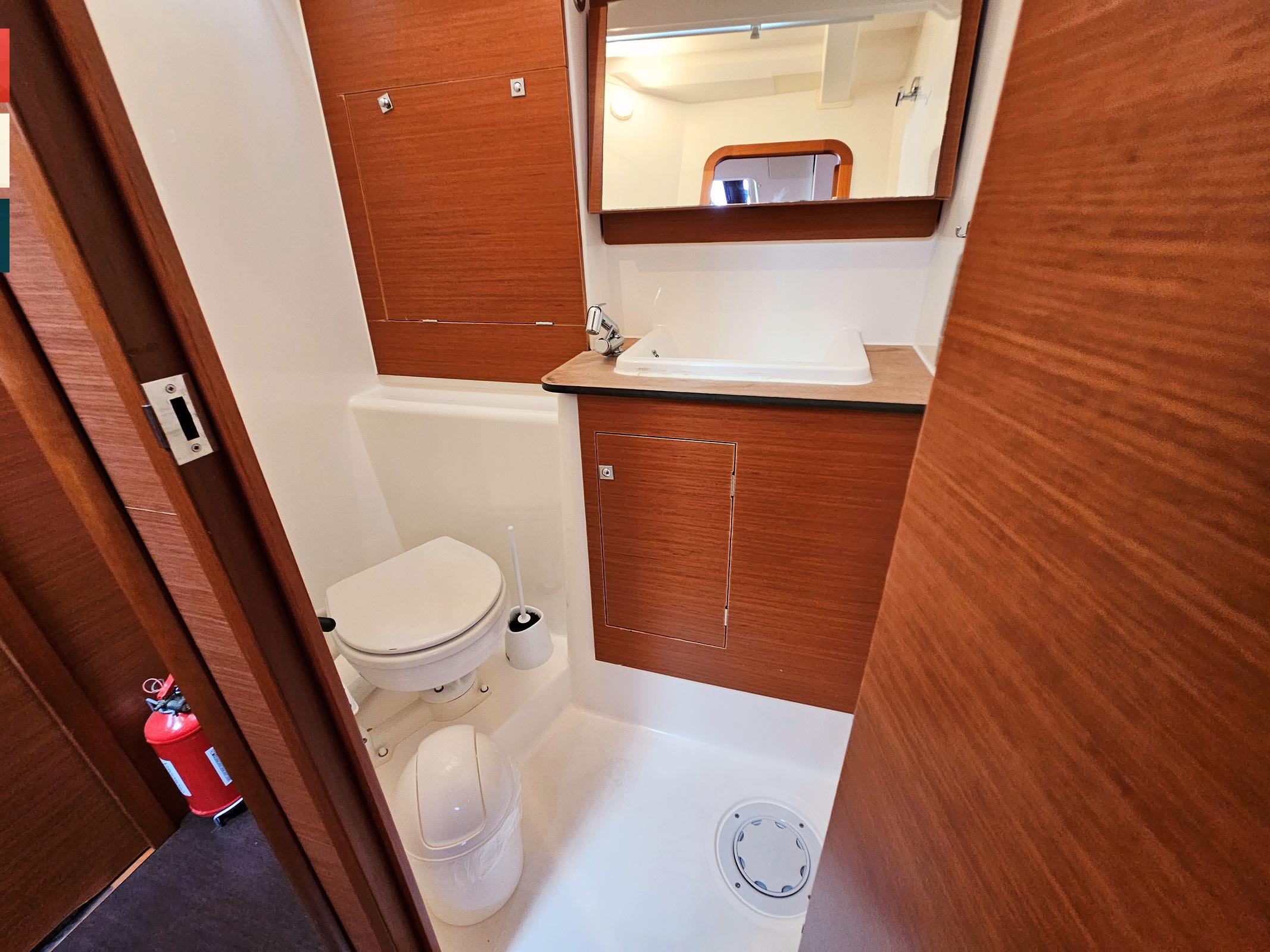 Dufour 460 GL, picture 47