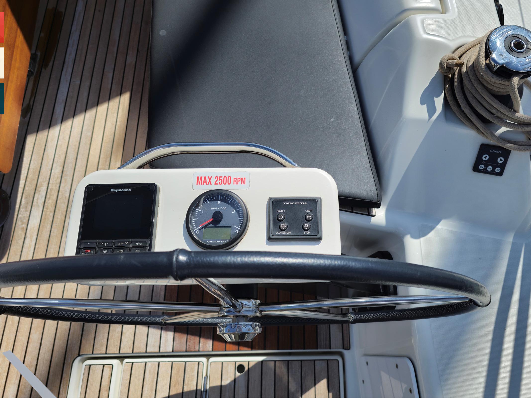 Dufour 430 GL, picture 4