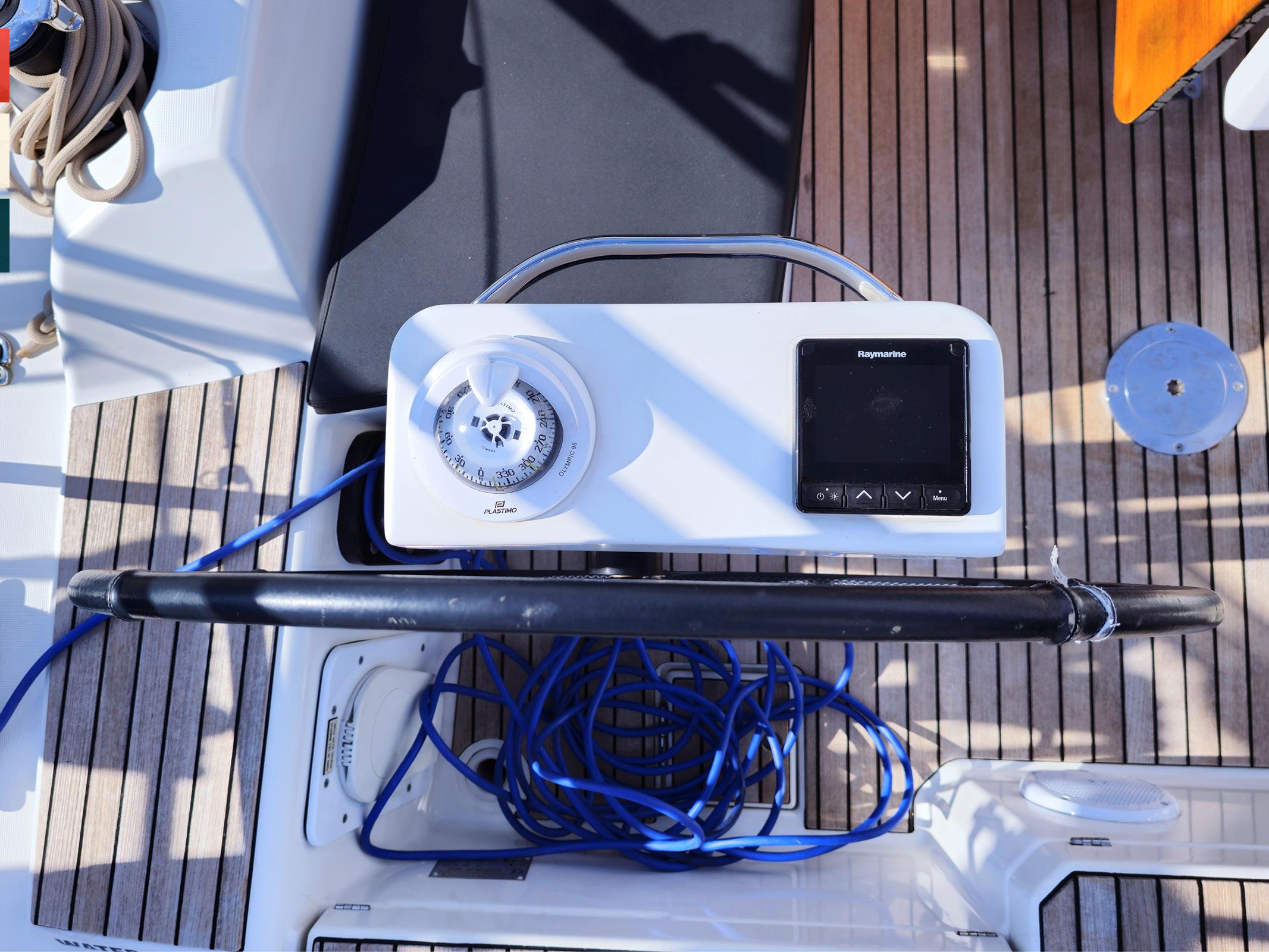 Dufour 360 GL, picture 6