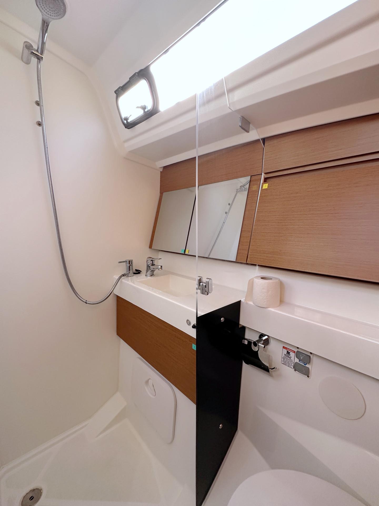 Sun Odyssey 410 - 3 cab., picture 27