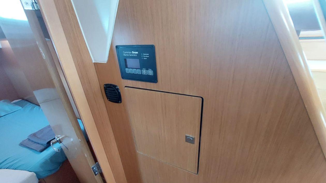 Jeanneau 53 - 5 cab. - Madeleine, picture 8