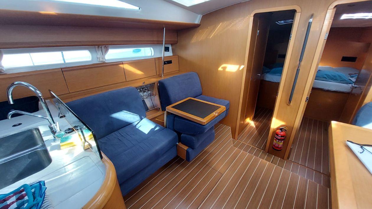 Jeanneau 53 - 5 cab. - Madeleine, picture 4