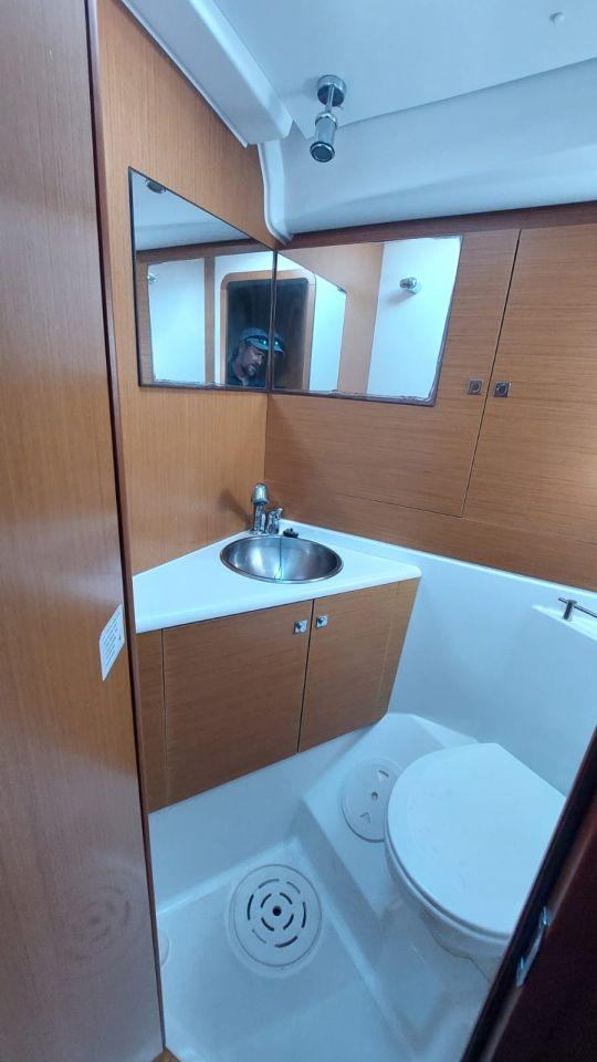 Jeanneau 53 - 5 cab. - Madeleine, picture 15