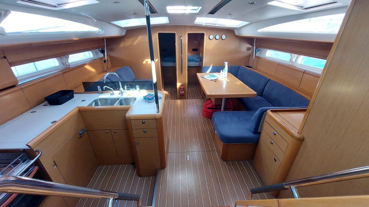 Jeanneau 53 - 5 cab. - Madeleine, picture 7