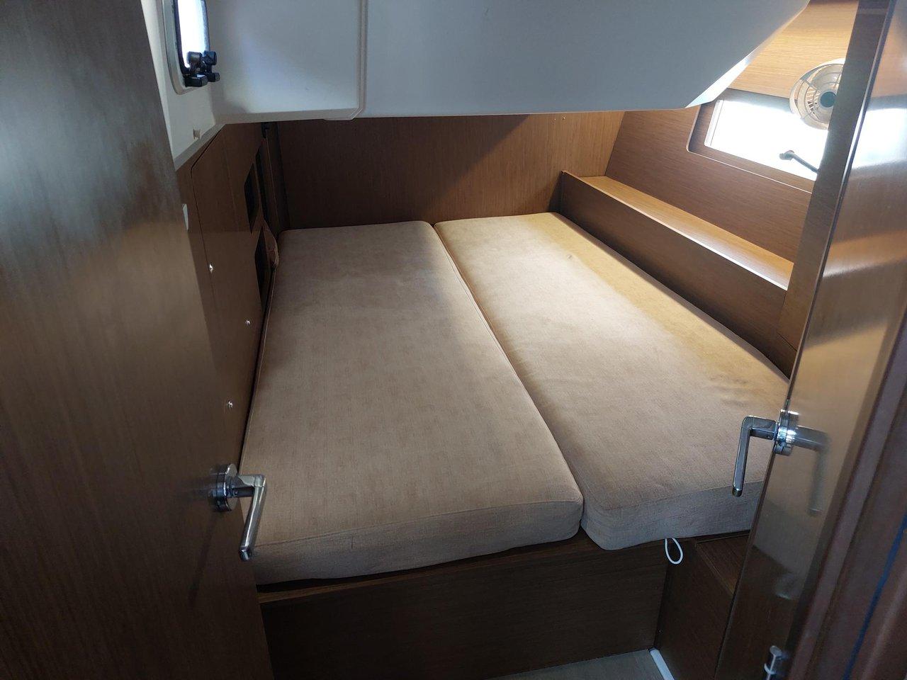 Oceanis 46.1, picture 6