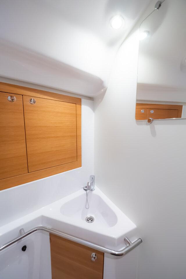 Elan Impression 45.1, picture 15