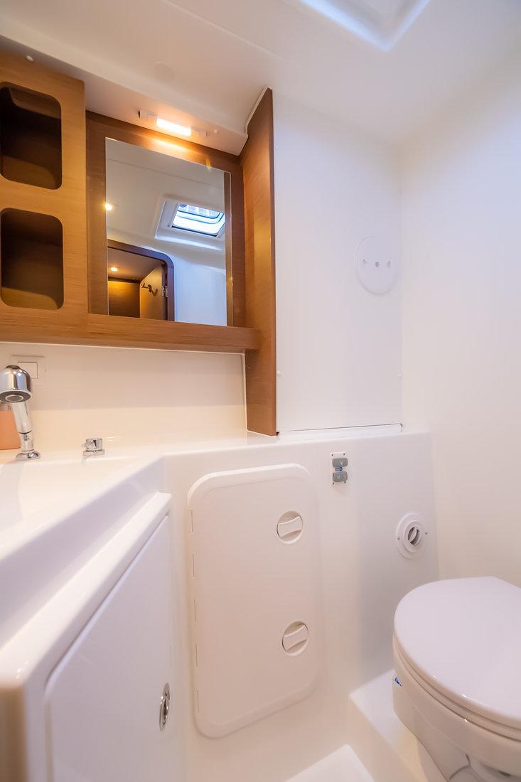 Lagoon 42 - 4 + 2 cab., picture 13