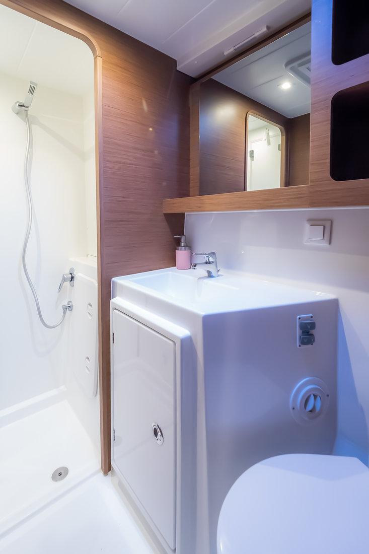 Lagoon 42 - 4 + 2 cab., picture 12