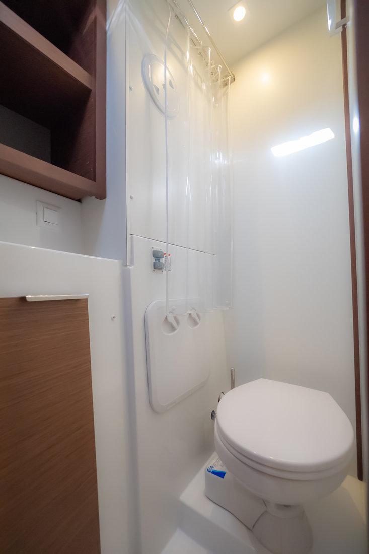 Lagoon 40 - 4 + 2 cab, picture 13