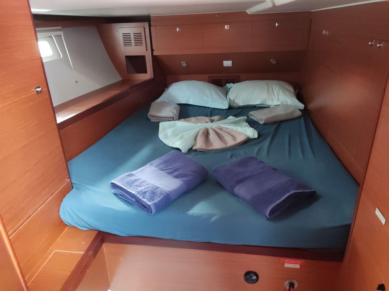 Dufour 520 GL, picture 12