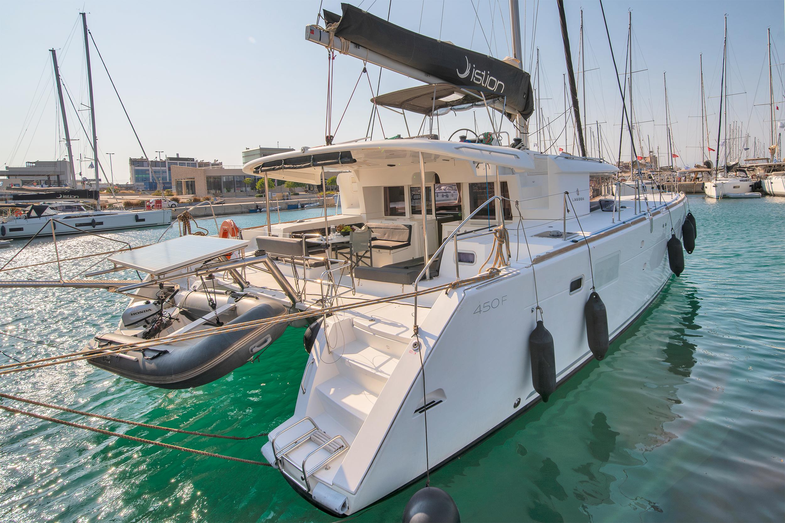 Lagoon 450 F - 4 + 2 cab., picture 4