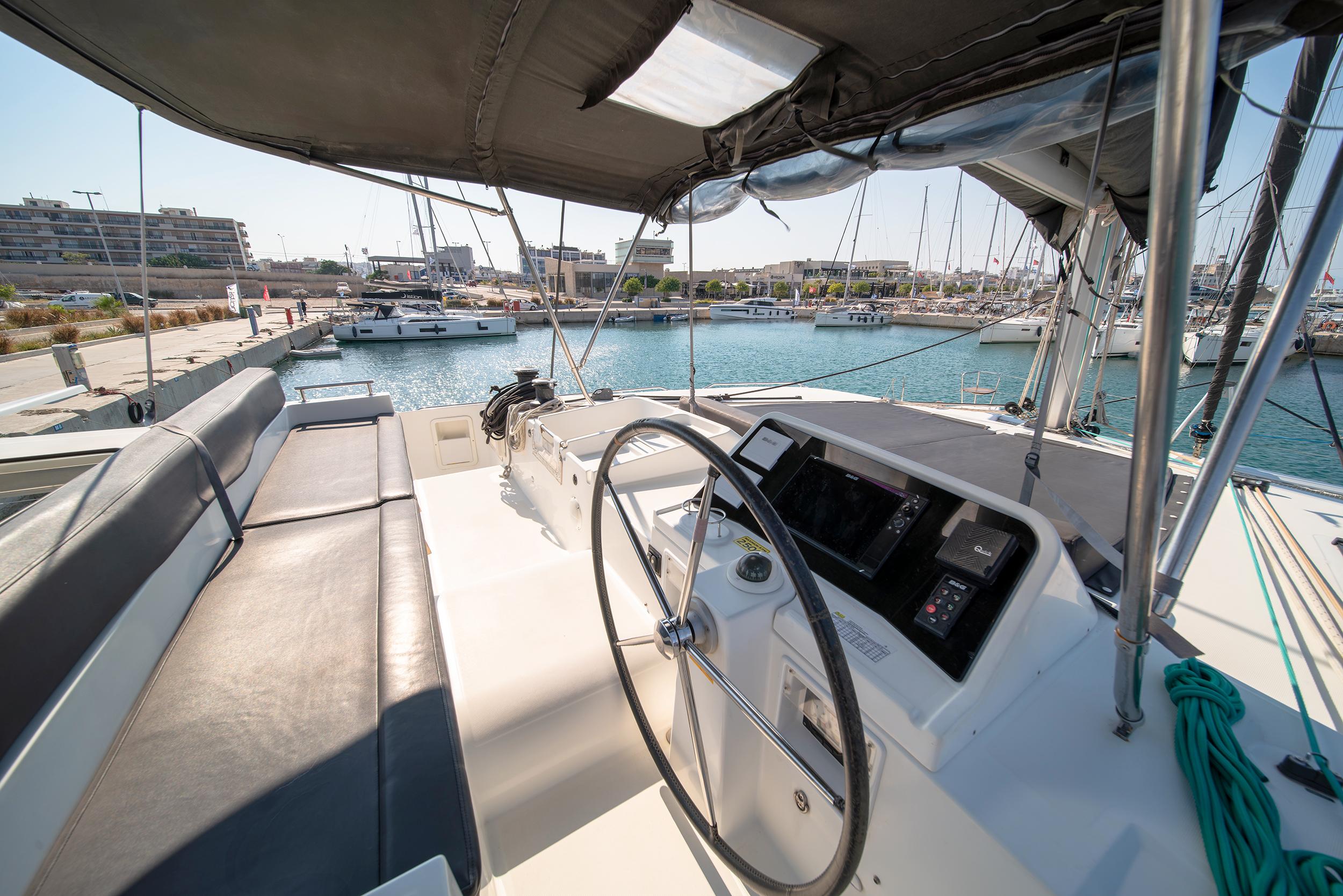 Lagoon 450 F - 4 + 2 cab., picture 9