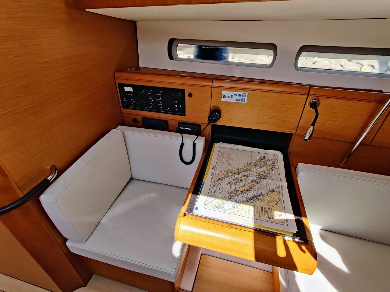 Sun Odyssey 449 - 3 cab., picture 7