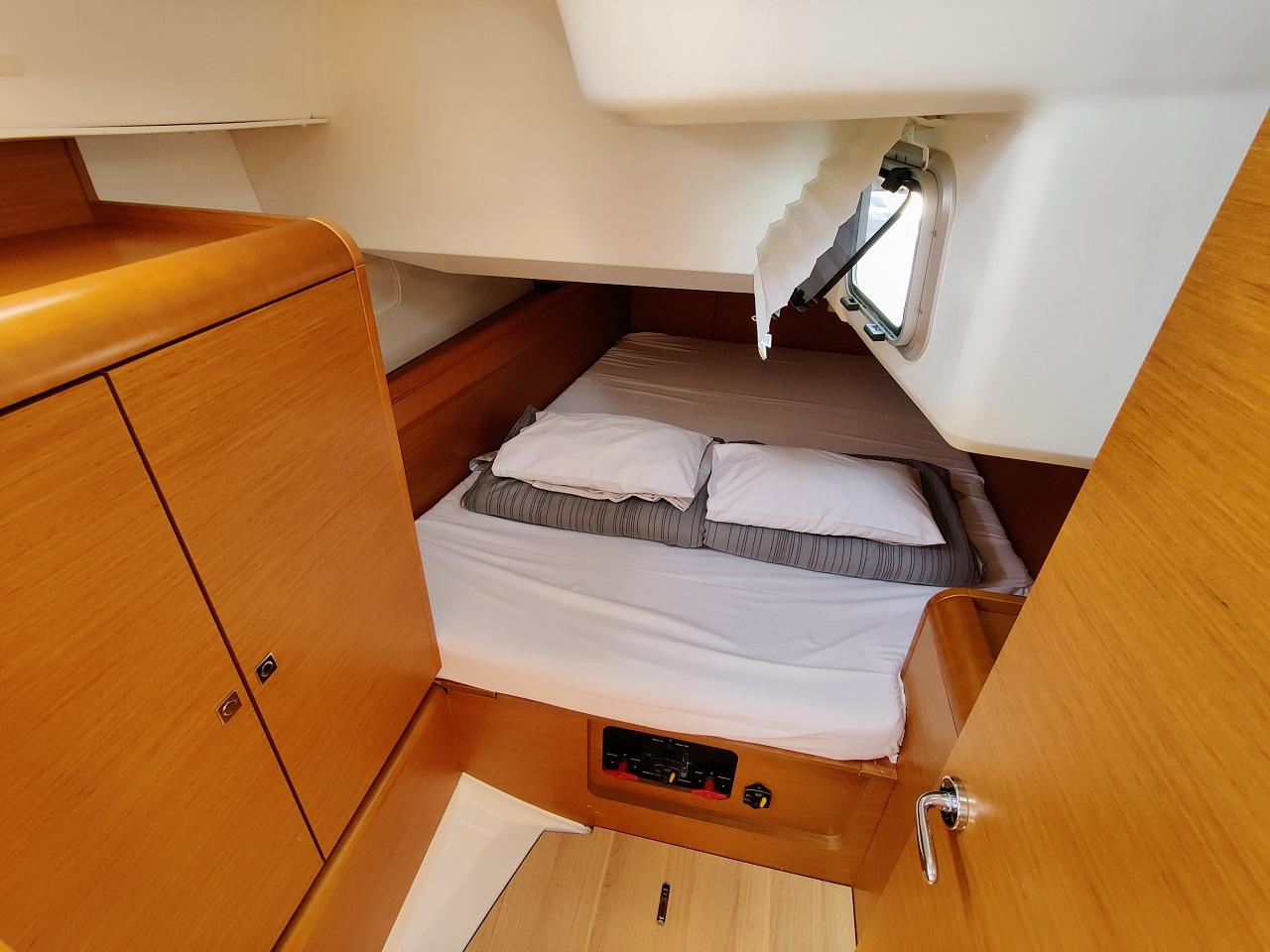 Sun Odyssey 449 - 3 cab., picture 11