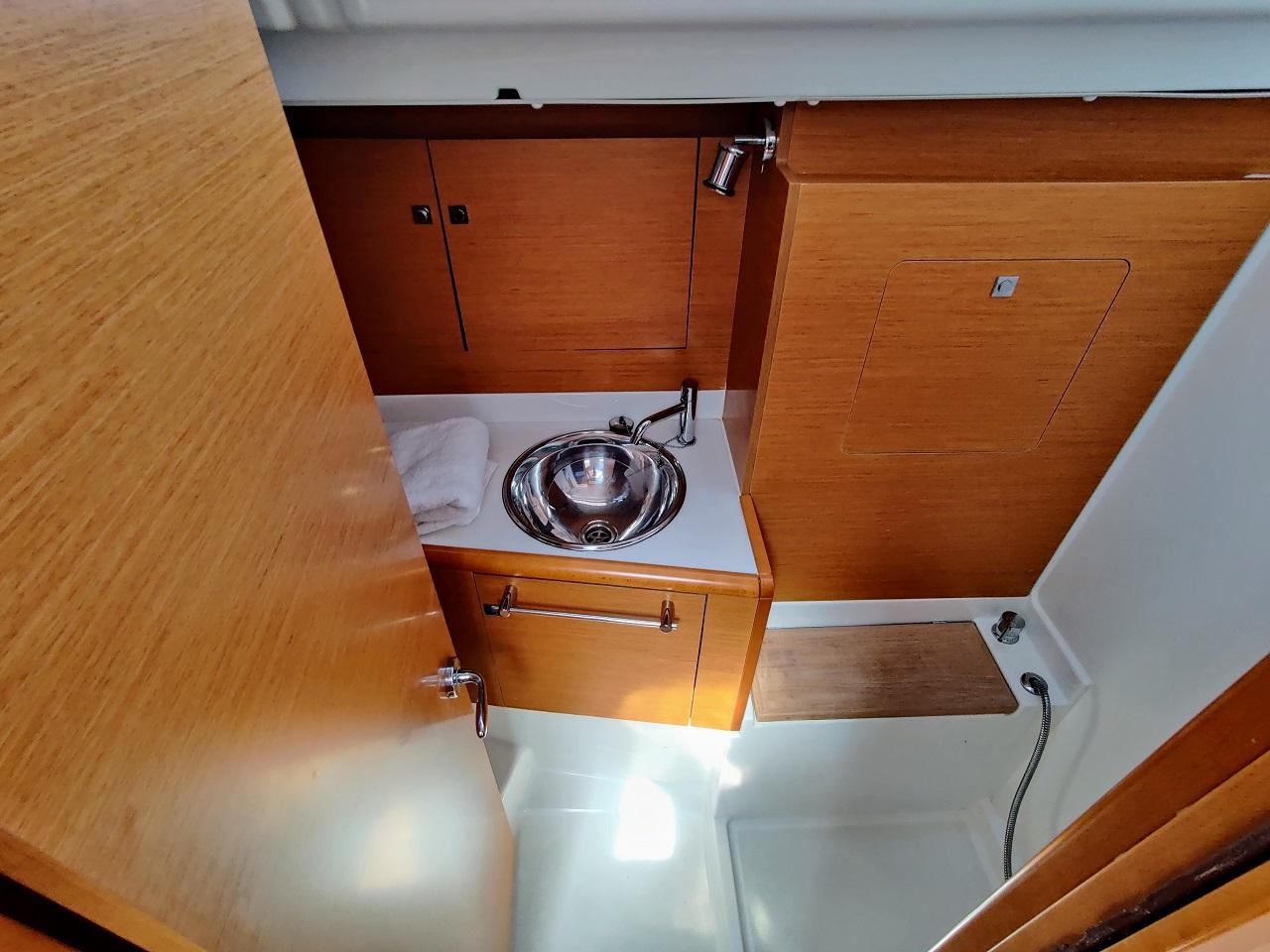 Sun Odyssey 449 - 3 cab., picture 14