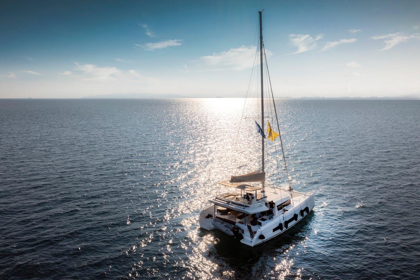 Dufour 48 Catamaran - 5 + 1 cab., picture 4