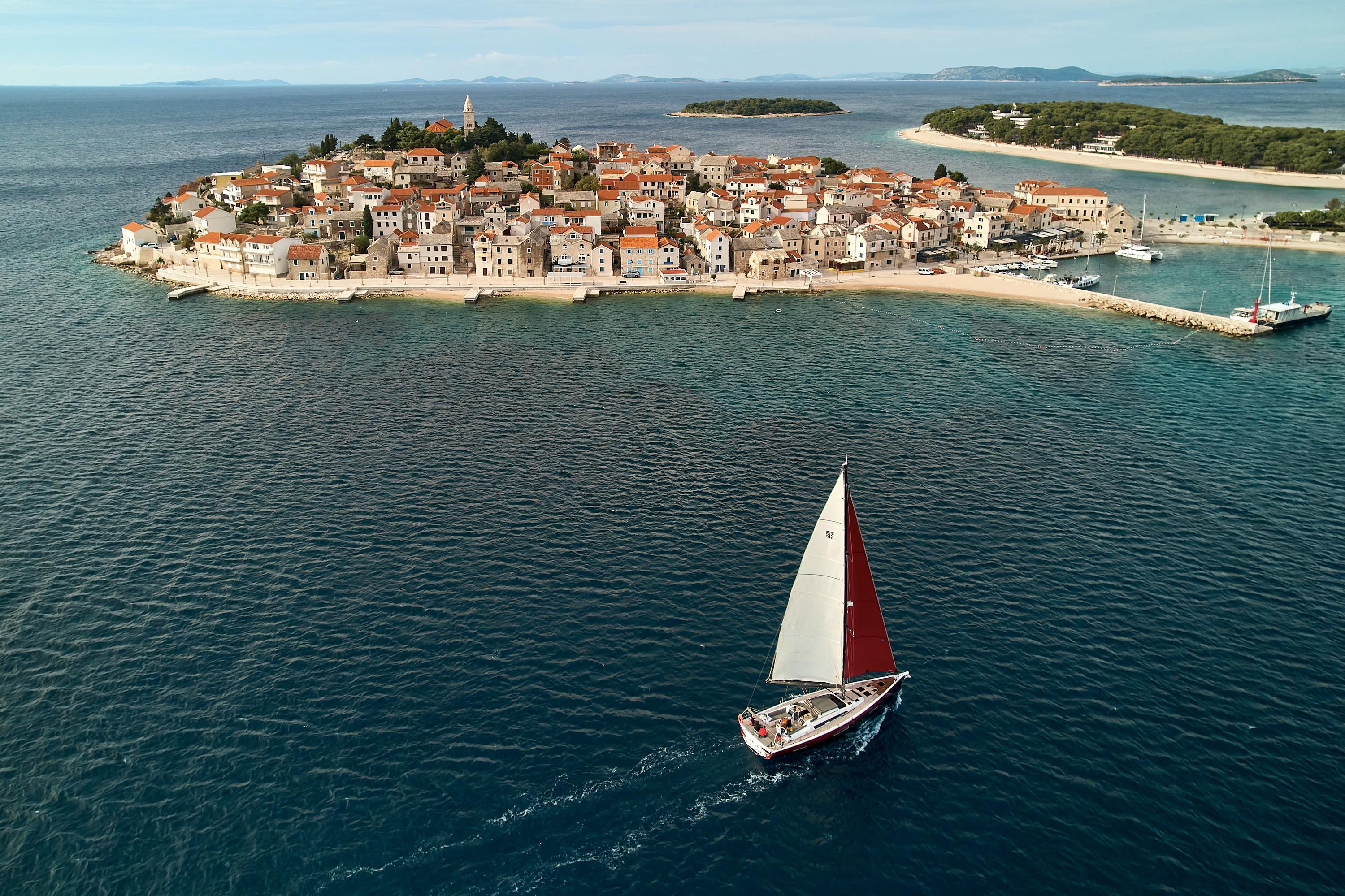 Dufour Exclusive 56 - 3 + 1 cab., picture 6