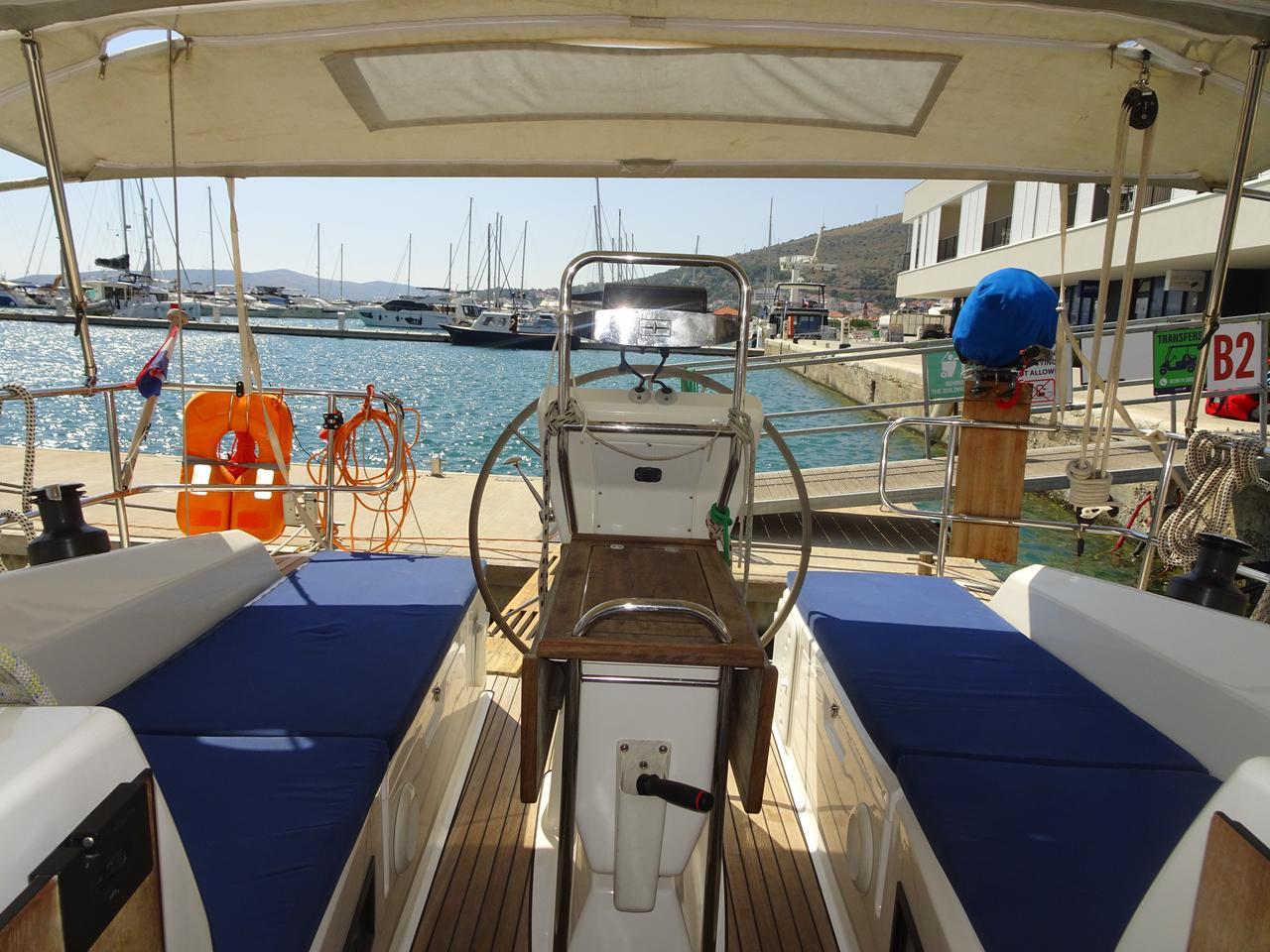 Bavaria Cruiser 36, picture 5