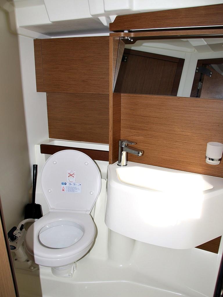 Oceanis 51.1 - 5 + 1 cab., picture 26