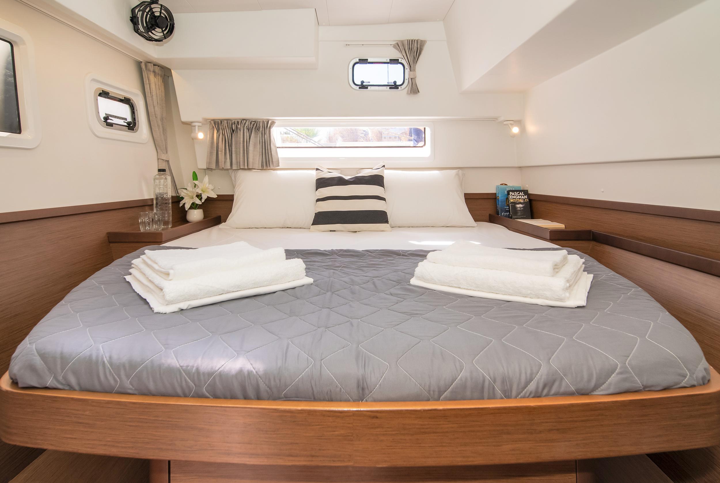 Lagoon 42 - 4 + 2 cab., picture 18