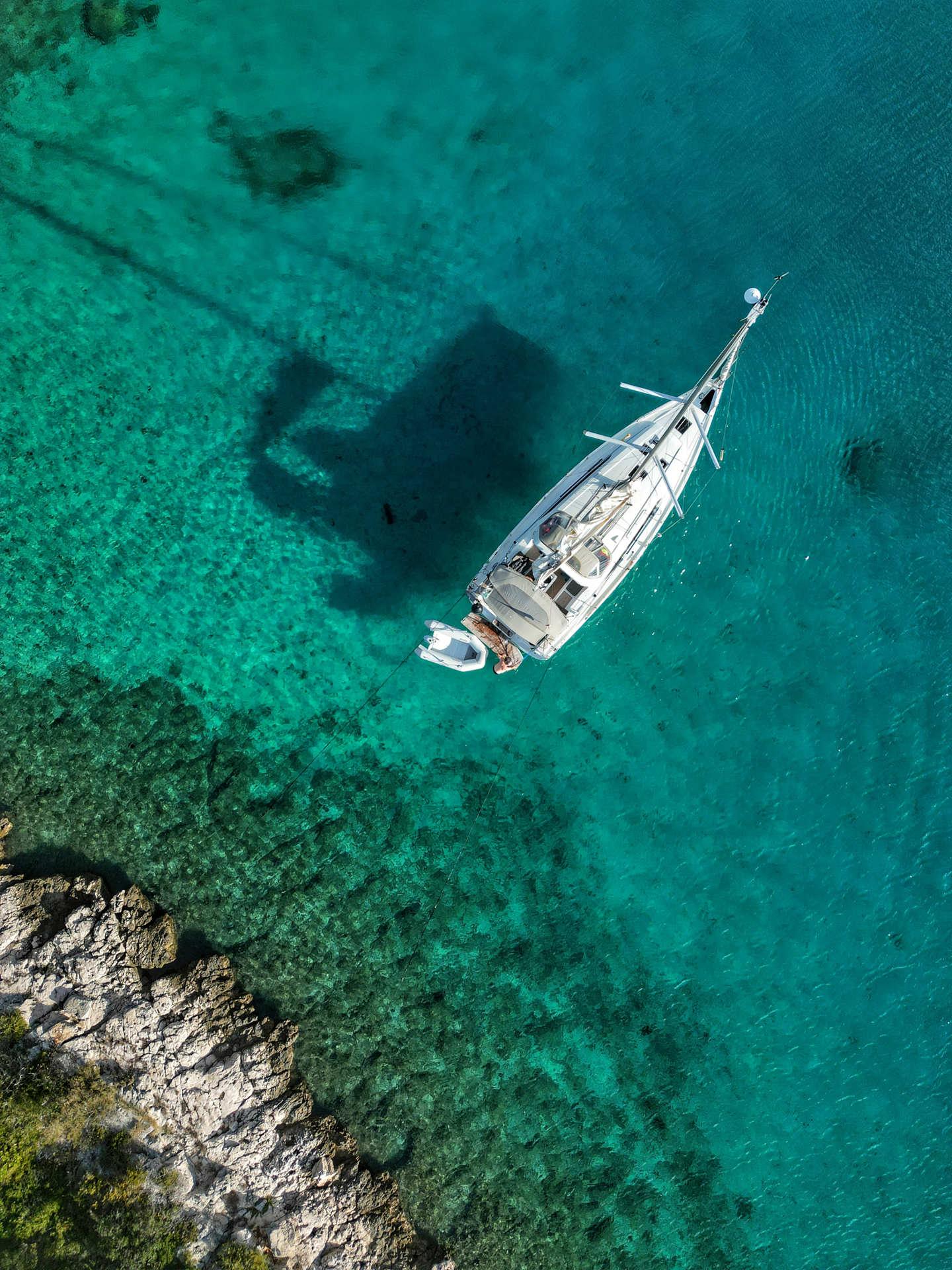 Oceanis 41.1, picture 10