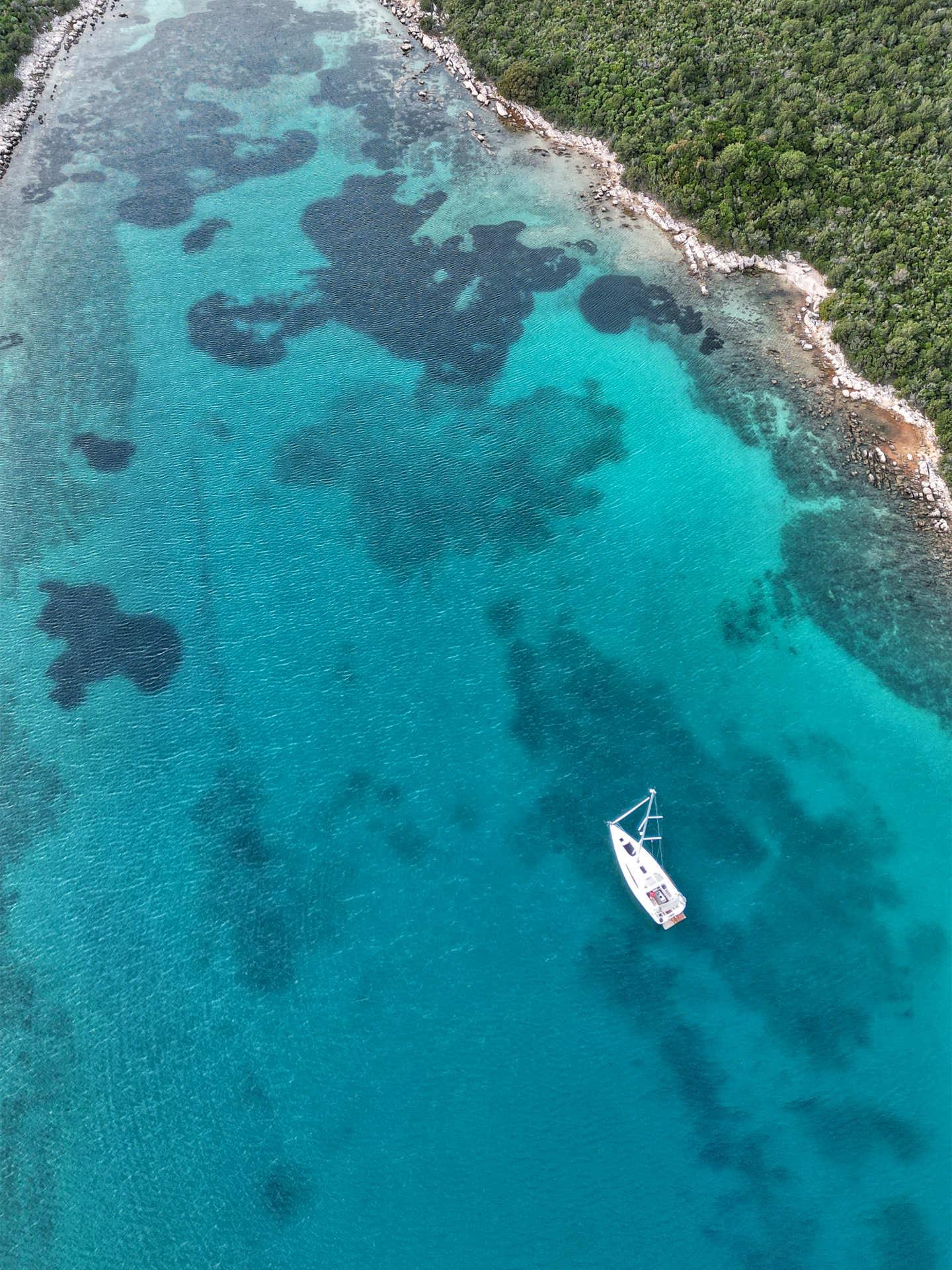 Oceanis 41.1, picture 8