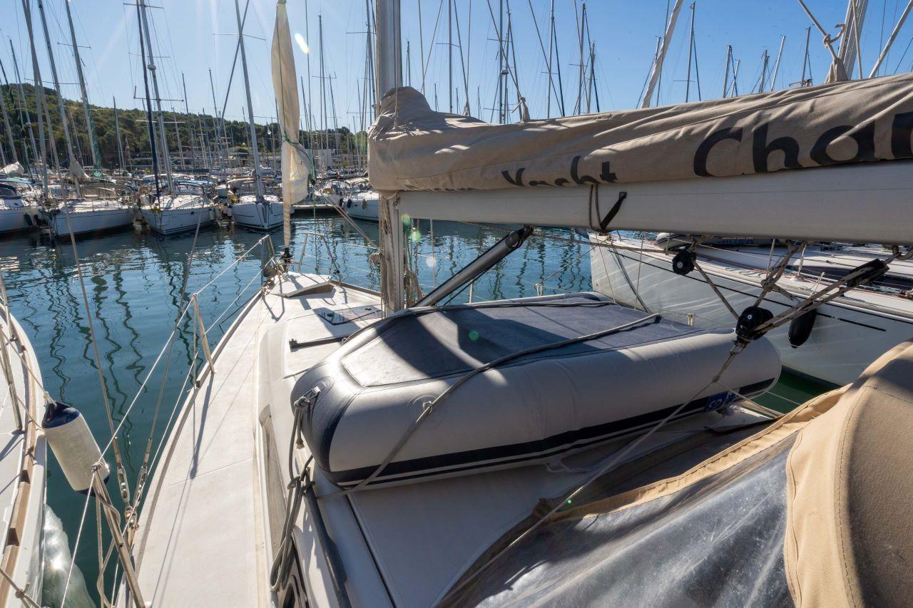 Dufour 360 Liberty, picture 5