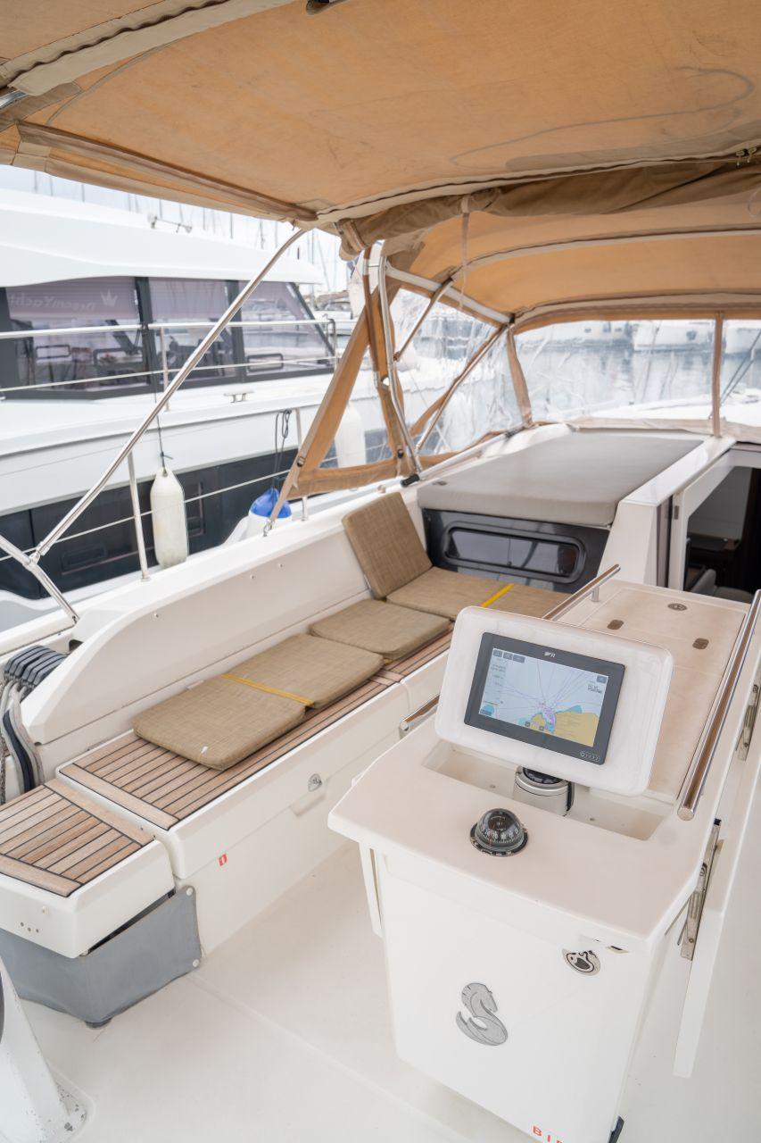 Oceanis 51.1 - 5 + 1 cab., picture 5