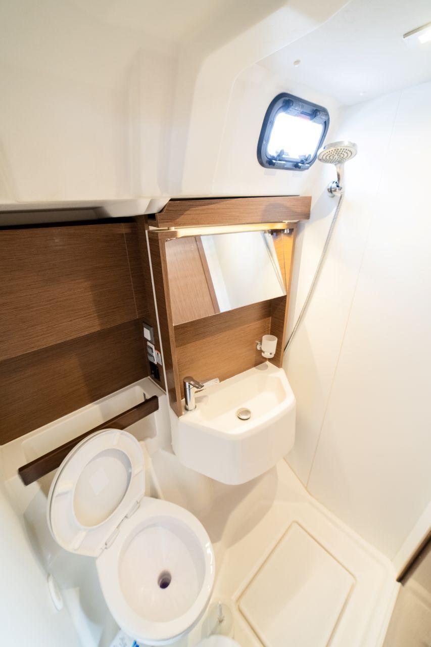 Oceanis 51.1 - 5 + 1 cab., picture 14