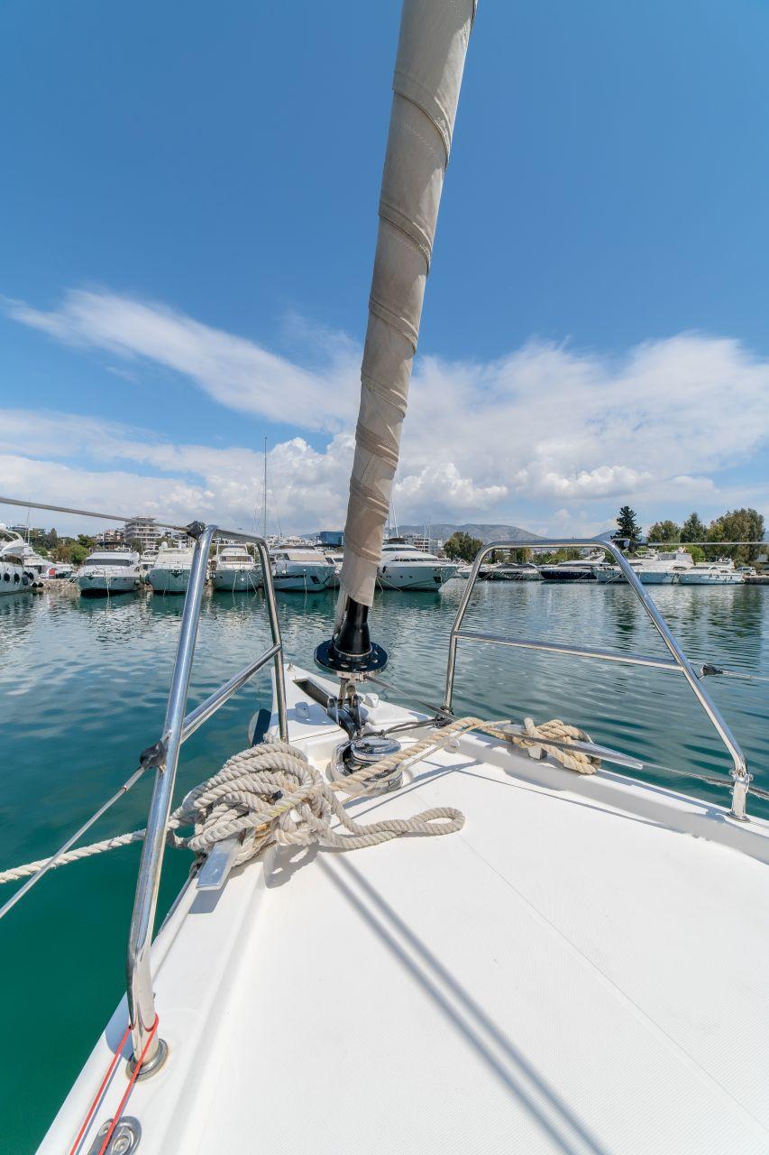 Dufour 530, picture 5